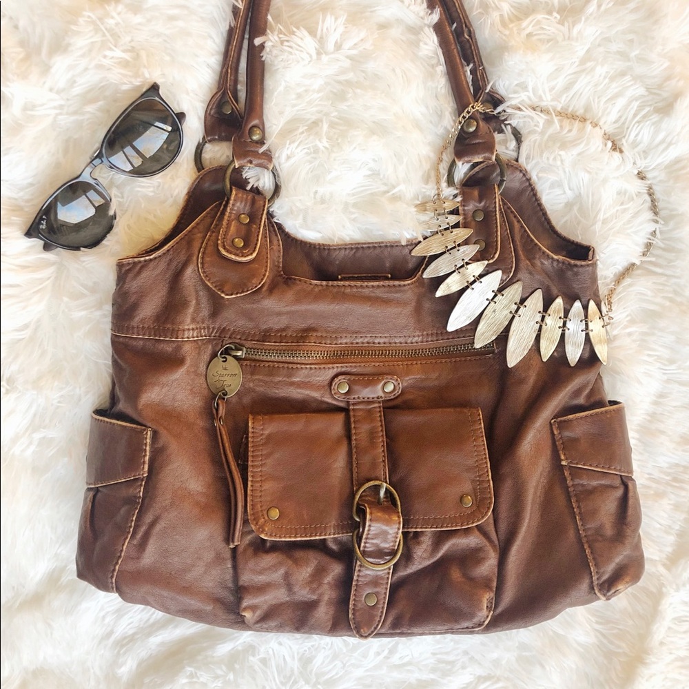 NEW!🌟Vintage inspired faux brown leather purse!